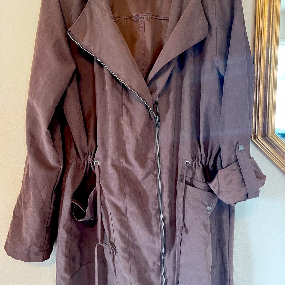 Staccato Hooded Coat. Light weight cinched waist. Sleeves can be worn up or down